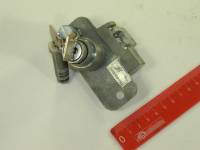 Замок ВАЗ 1111 Ока (к-т личинок) в сборе с замком багаж. завод. (Noks) Замок ВАЗ 1111 Ока (к-т личинок) в сборе с замком багаж. завод. (Noks)