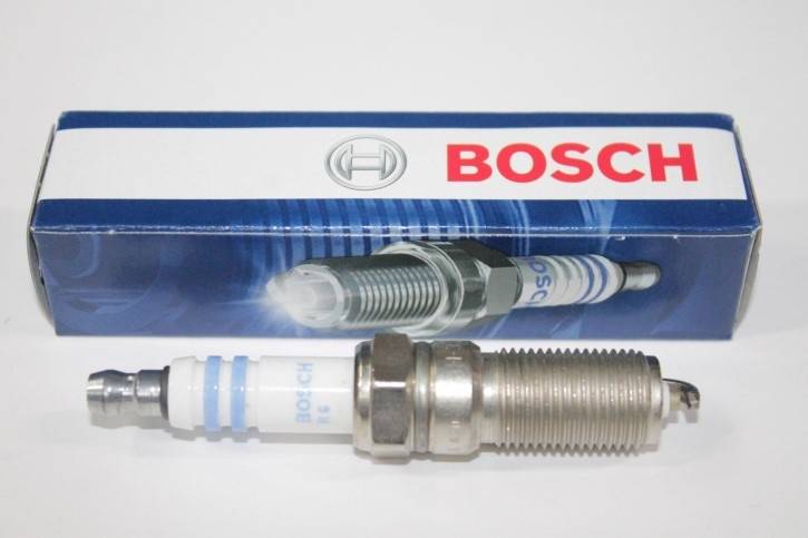Свечи BOSCH HR 8 MCV+ /Ford Focus, Fusion, Mondeo, Transit, Mazda 2,6, Volvo C30,V50/ (1,3) 4 шт (39)