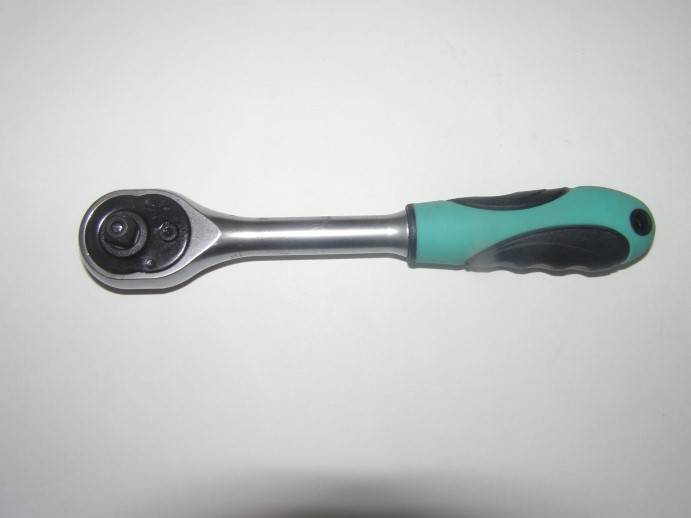 Ключ трещотка 1/4 (с переключателем) L=150, 72 зуба (Nord Yada)