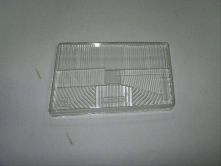 Стекло фары /Г-3302, 2141/ левое (ФОРМУЛА СВЕТА)