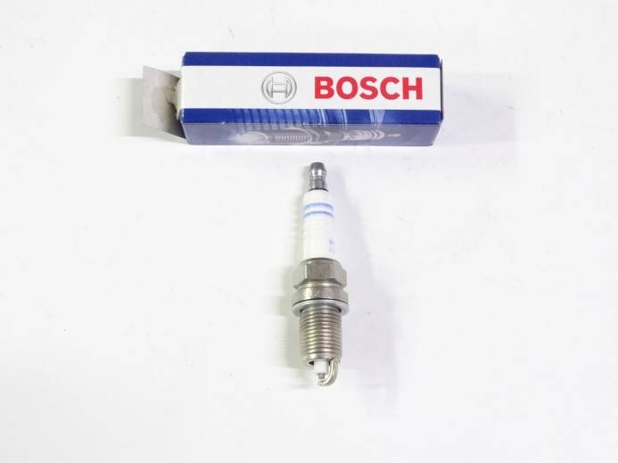 Свечи BOSCH FQR 8 LEU 2 /Chevrolet Cruze Aveo / (0,9)