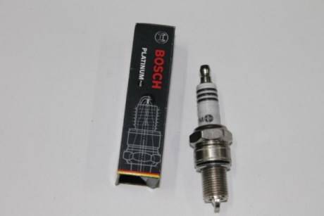 Свечи BOSCH Platinum WR 7 DP /2110-12 инж. 8 кл.,VW Polo,Jetta,Passat, Ford, Fiat, Mazda, Nissan, Opel/ (0,8) и.у. Свечи BOSCH Platinum WR 7 DP /2110-12 инж. 8 кл.,VW Polo,Jetta,Passat, Ford, Fiat, Mazda, Nissan, Opel/ (0,8) и.у.