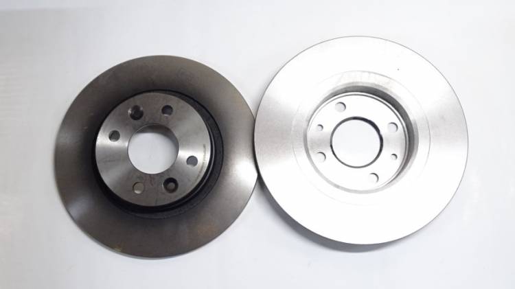 Диск тормозной передний Renault Logan Sandero Megane I Lada Largus Nissan Almera.