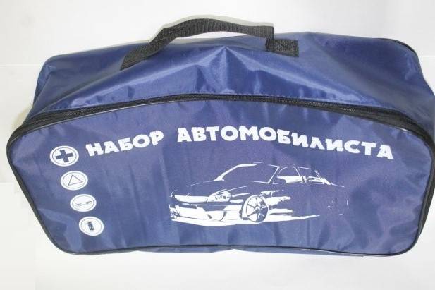 Сумка автомобил. для /апт.+зн.авар.+огнет./ 49*23*13 см не армирован. Эконом (А-тол)