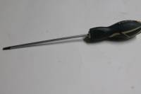 Отвертка торкс TS15 L=150мм/255мм 5-ти лучевая с отв. (Force) Отвертка торкс TS15 L=150мм/255мм 5-ти лучевая с отв. (Force)