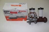 Главный тормозной цилиндр /УАЗ 469, 452, 3741/ с 2-мя бачками, с сигнал. устр. с/о (АвтоДетальСервис) Главный тормозной цилиндр /УАЗ 469, 452, 3741/ с 2-мя бачками, с сигнал. устр. с/о (АвтоДетальСервис)