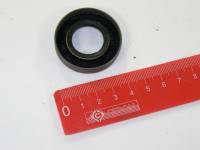 Сальник КПП /1111 ОКА/ перв. вала (Россия)