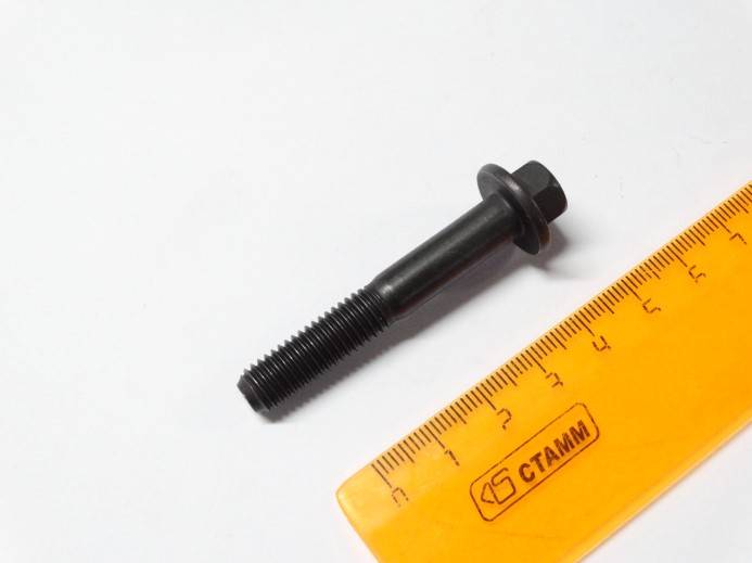 Болт М 8*1,25*50 крепления оси коромысла клапана /Г-3302 дв. Cummins ISF 2,8/3,8 теплообменника