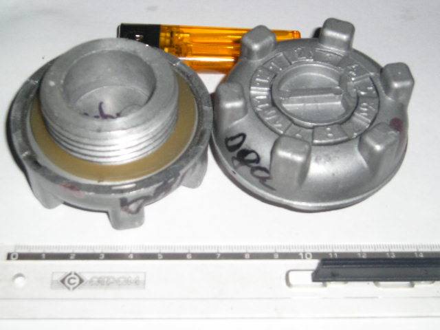 2126 Крышка бензобака пластм. ЗАВОД (Иж-Авто)