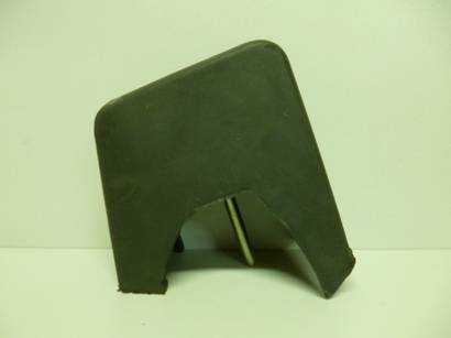 Буфер бампера переднего правый ВАЗ 2106 в уп. (РТ) г. Балаково (Резинотехника)