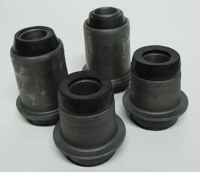 Сайлент-блок нижнего рычага ВАЗ 2121 из 4шт (TRIALLI) Италия (25)