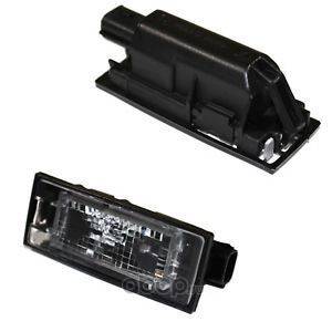 Фонарь освещения номера Renault Logan с 2010 г.