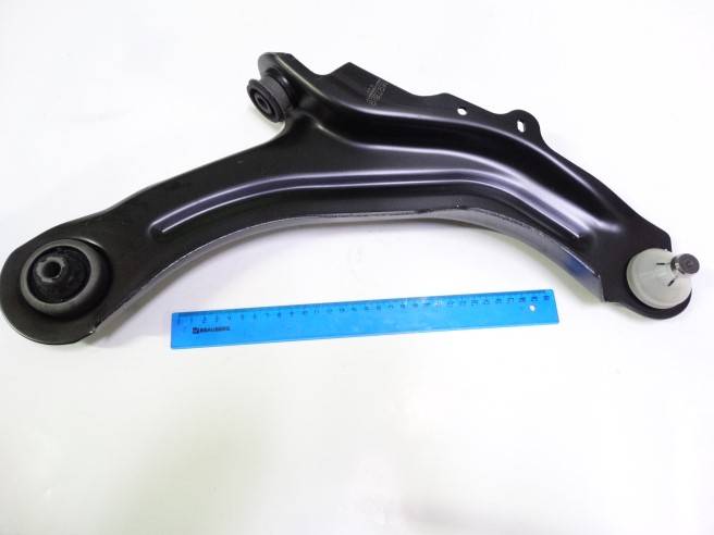 Рычаг перед. Renault Megane II прав.