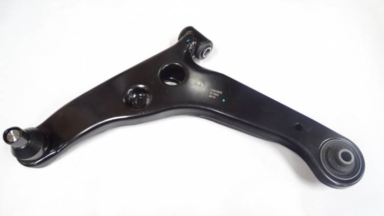 Рычаг перед. Mitsubishi Lancer IX с 09.2003 г. до 10.2008 г. лев.