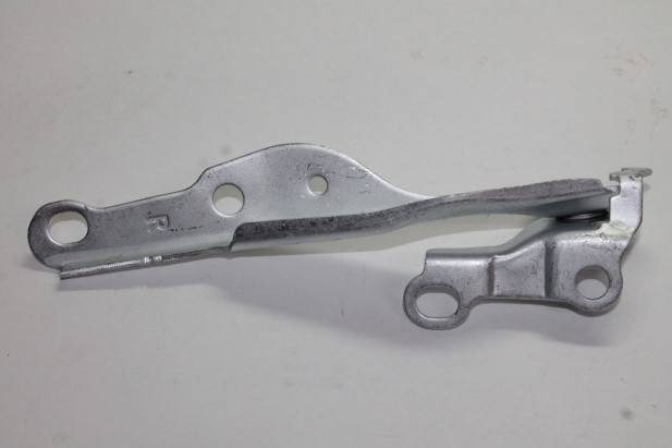 Петля капота Geely MK MK Cross прав.