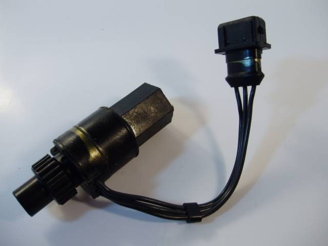 Датчик скорости /2110/ с проводом квадр. разъем