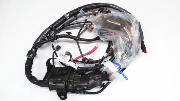 Электропроводка Renault Logan II с 2014 г. подкапотная