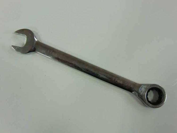 Ключ комб. 17*17 трещот. /рожково-накидной/ короткий (Сервис ключ)