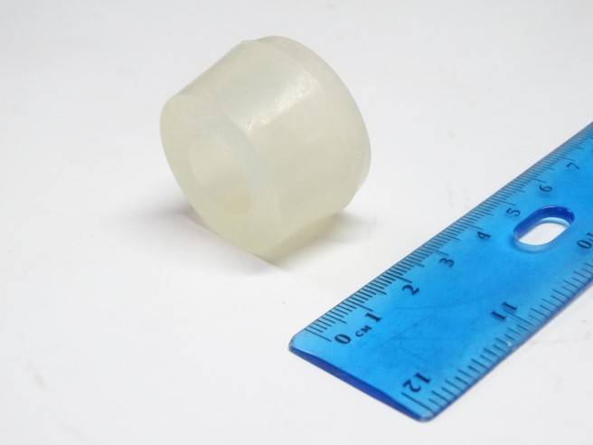 Втулка амортизатора /Г-3102, 3302, УАЗ/ нижн. полиуретан